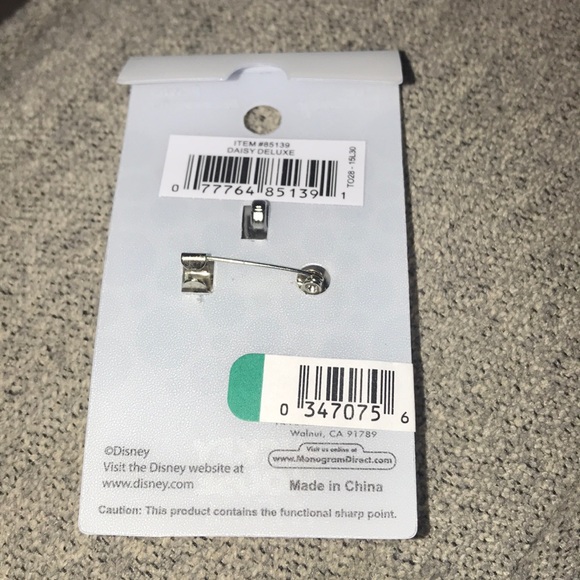NWT Disney Daisy Duck Pewter Pin - Picture 6 of 6